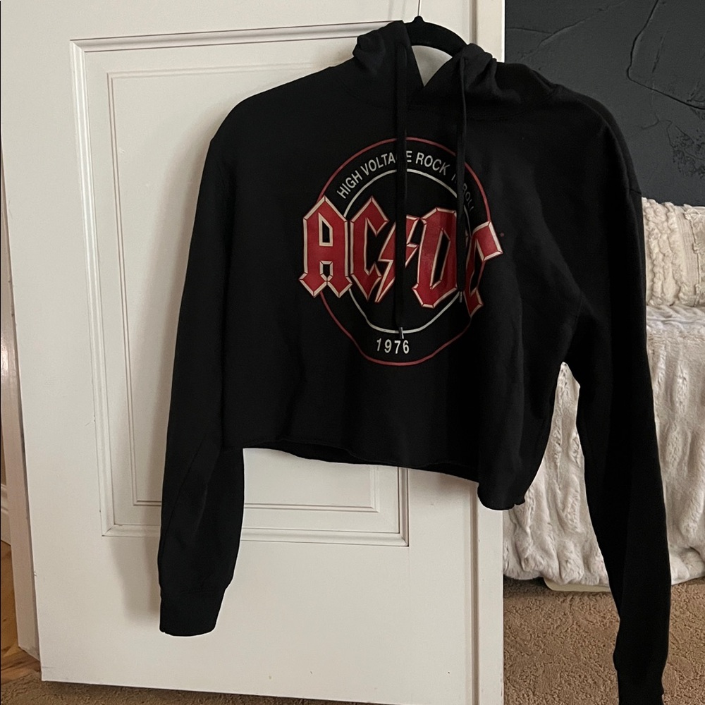 NWOT Black AC/DC cropped hoodie